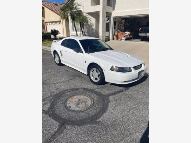 Thumbnail Photo undefined for 2004 Ford Mustang